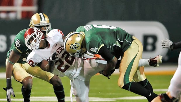 130307090626-football-concussions-single-image-cut.jpg